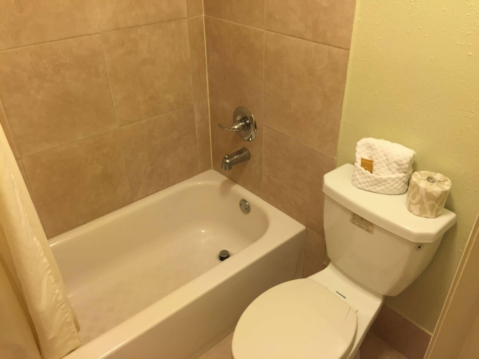 Sebring Inn Kültér fotó