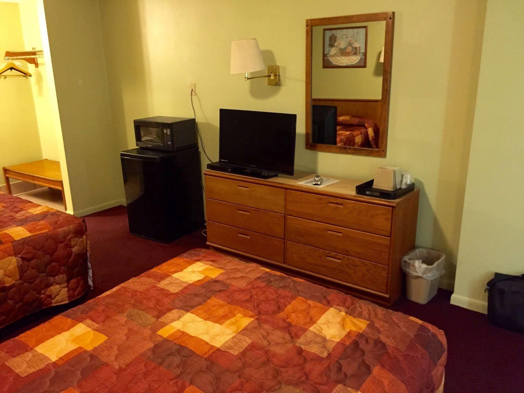 Sebring Inn Kültér fotó